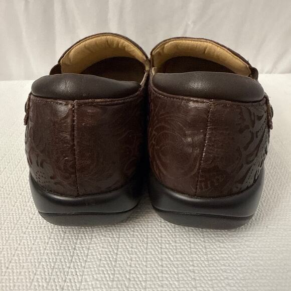 Alegria Clogs Womens Size 13 Keli Tooled Leather Comfort Slip On Brown Floral 43 - Picture 6 of 10